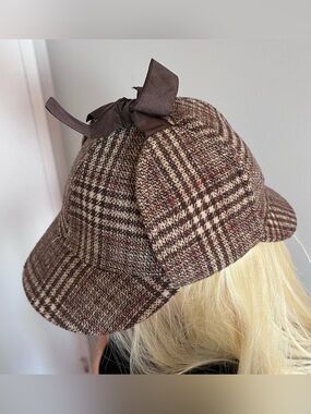 Plaid Tweed Newsboy Cap with Bow - Brown/Cream